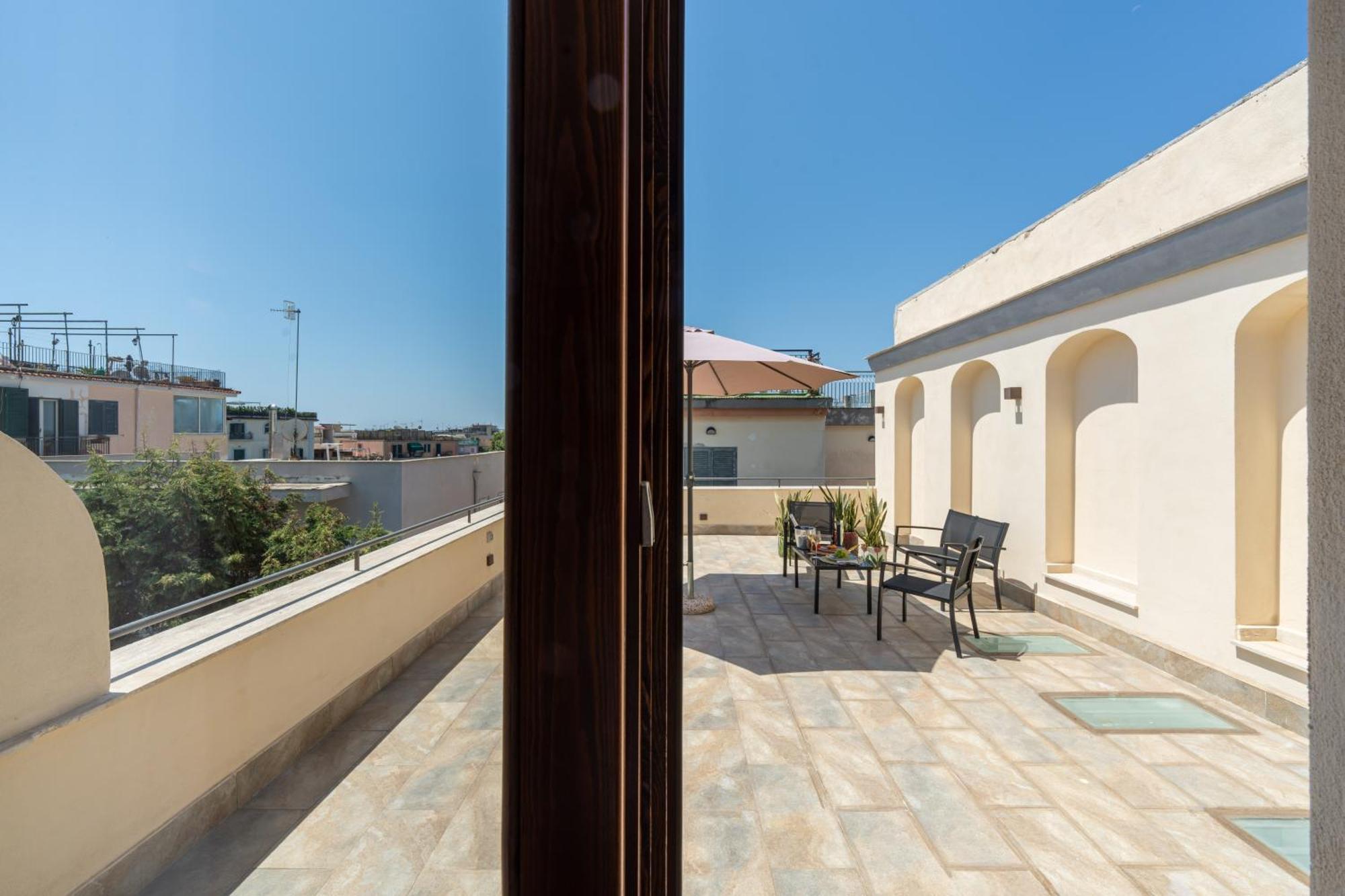 Boutique Hotel Palazzo Donna Iulia Pozzuoli Exterior photo
