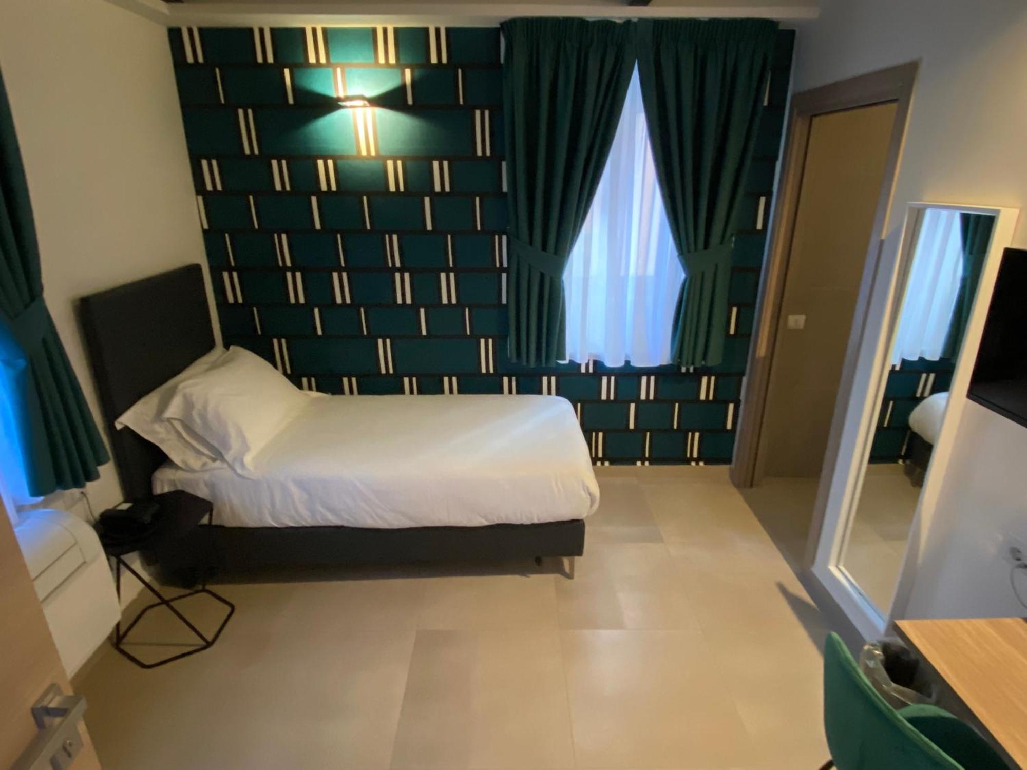 Boutique Hotel Palazzo Donna Iulia Pozzuoli Exterior photo